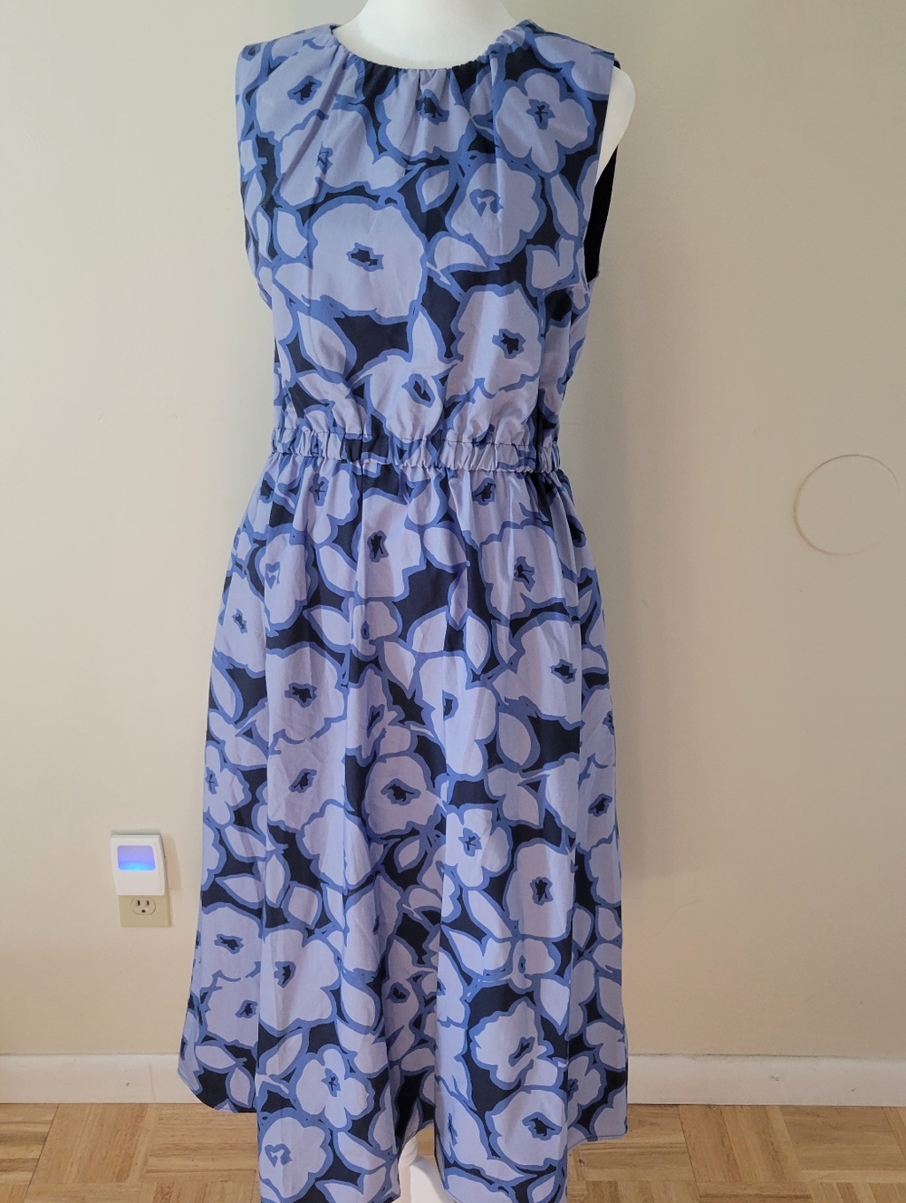 Banana Republis Blue Floral Sleeveless Midi Dress NWT